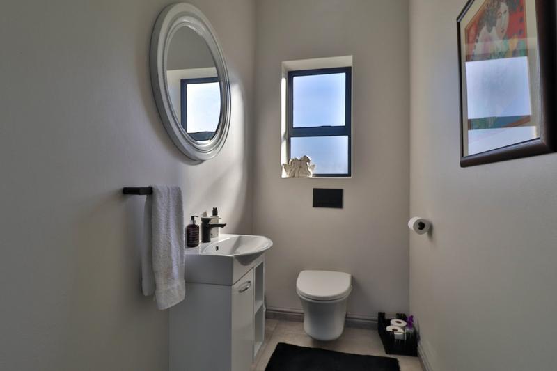 3 Bedroom Property for Sale in Pinnacle Point Golf Estate Western Cape